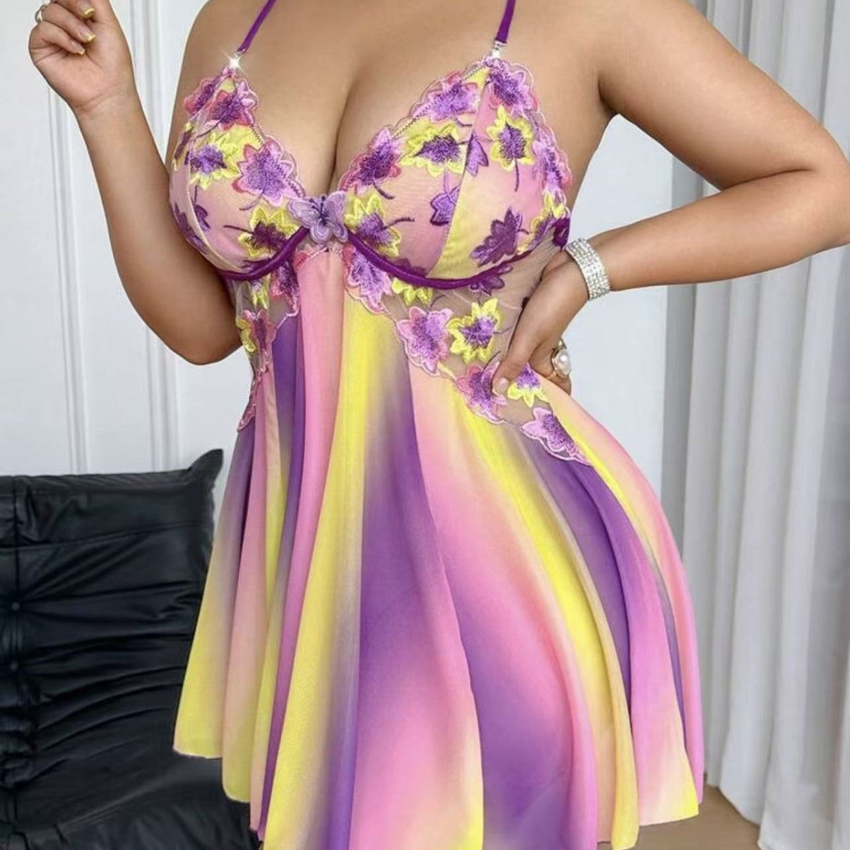 Shinyyep Colorful embroidered patchwork backless dress
